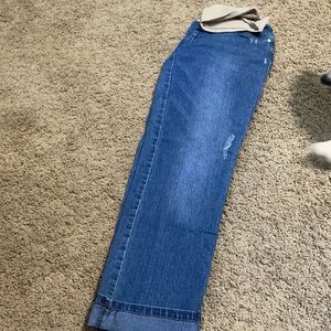 Light blue maternity jeans